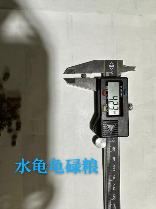 【水龟亚成粮】  18斤装  徕福来系列养殖户专用（6斤1袋，共3袋） 商品图2