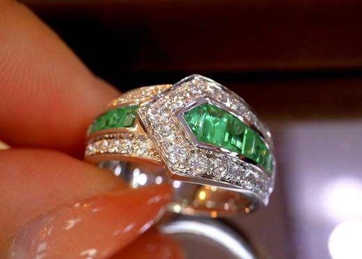 0.95ct 祖母绿戒指 商品图1