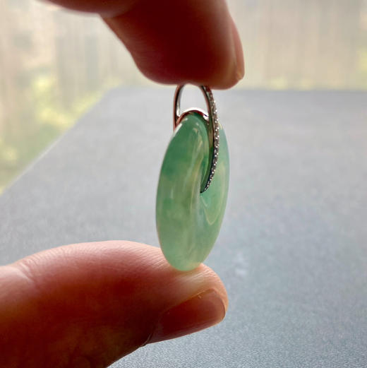 冰种晴水绿飘花翡翠平安扣18k白金钻石镶嵌 商品图8