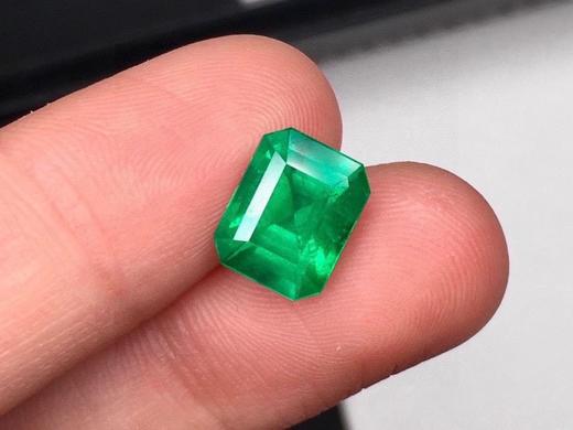 2.58ct 祖母绿裸石 商品图1
