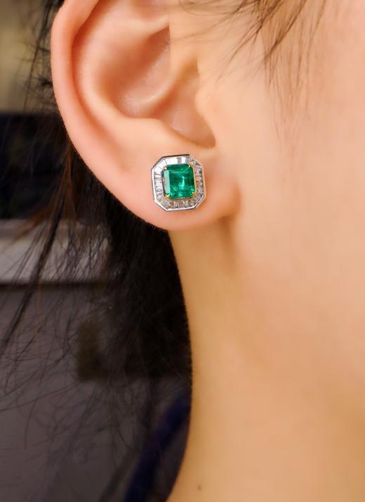 1.88ct 祖母绿耳钉 商品图4