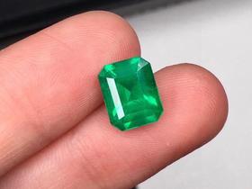 2.58ct 祖母绿裸石