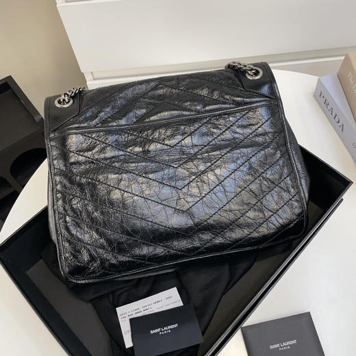YSL 黑色 油蜡牛皮 大号 Niki 斜挎包 商品图3