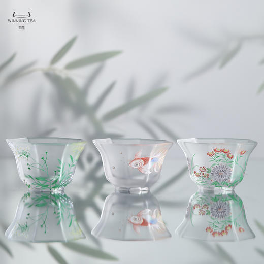 问鼎琉璃八方杯（花卉） 商品图2