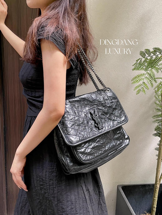 YSL 黑色 油蜡牛皮 大号 Niki 斜挎包 商品图1