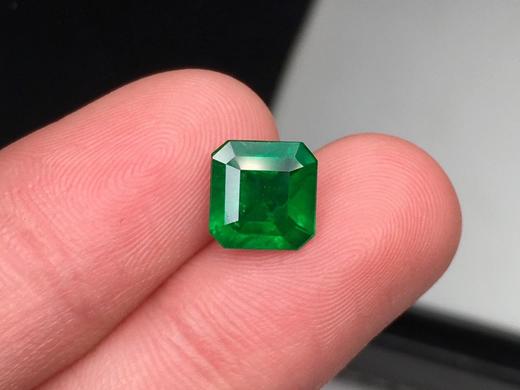 1.63ct 祖母绿裸石 商品图0