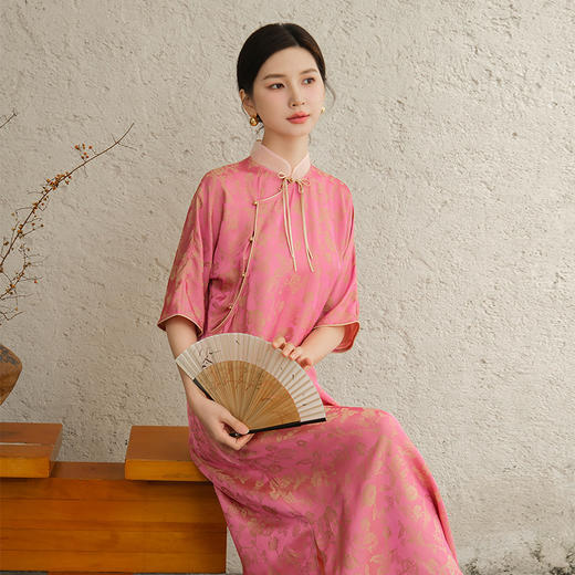 2024装新款新中式人丝提花复古女士连衣裙国风改良式旗袍L24031 商品图1