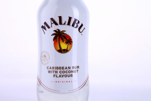 马利宝朗姆酒 保乐力加椰子风味朗姆酒 700ml 商品图3