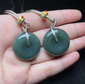 玉美人菲菲HZ#和田玉平安扣吊坠约26*26mm-多样性发一 商品图0