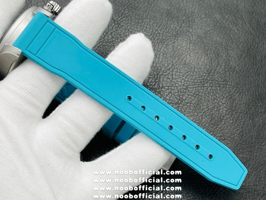 ZF新品『基于正品original原版开模的super copy版本』 IWC+AMG工程师强强联手➕匠心制作➕打磨精良
IWC万国飞行员新款IW388108 飞行员系列 匠心研发3年才🉐以问世❕❕ 商品图9