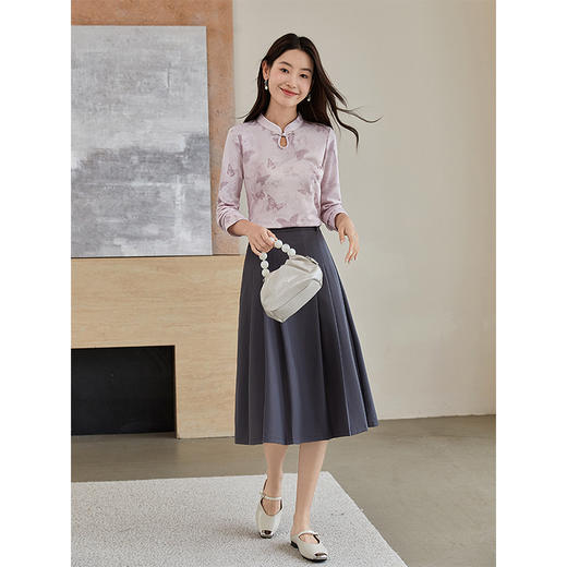 【年终特卖】熙世界国风新中式水墨蝴蝶印花T恤长袖盘扣立领上衣2025秋新款 商品图2