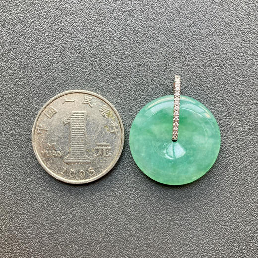 冰种晴水绿飘花翡翠平安扣18k白金钻石镶嵌 商品图3