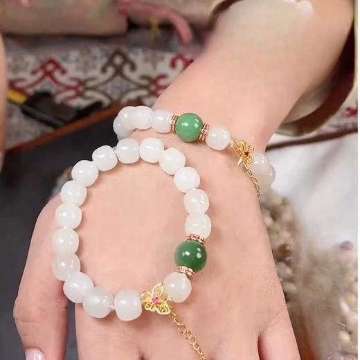 玉美人菲菲HZ#S925和田玉单圈手串-老型珠约9*10mm-多样性发一 商品图0