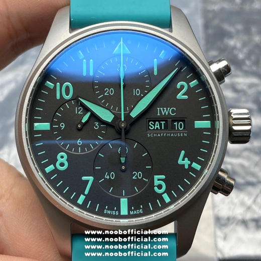 ZF新品『基于正品original原版开模的super copy版本』 IWC+AMG工程师强强联手➕匠心制作➕打磨精良
IWC万国飞行员新款IW388108 飞行员系列 匠心研发3年才🉐以问世❕❕ 商品图0