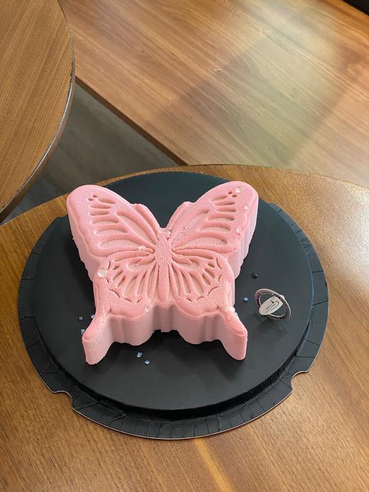 蝴蝶慕斯蛋糕 商品图0