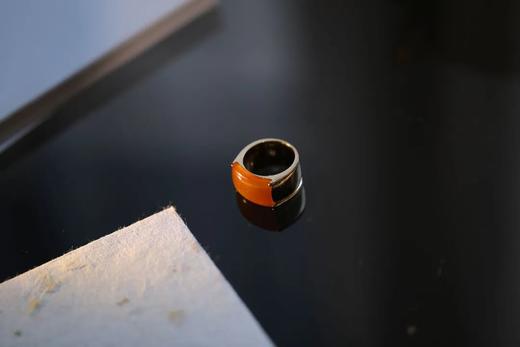 红翡宽金戒指 商品图2