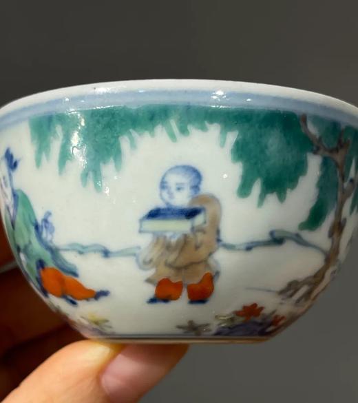 斗彩王羲之爱鹅图酒杯，顺丰包邮 商品图3