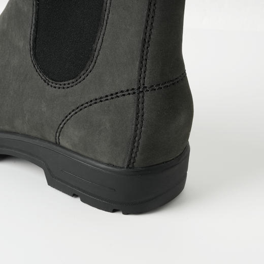 ROMI STUDIO”英伦街头“羊皮做旧磨砂圆头英伦切尔西短靴 24SSS145 商品图4