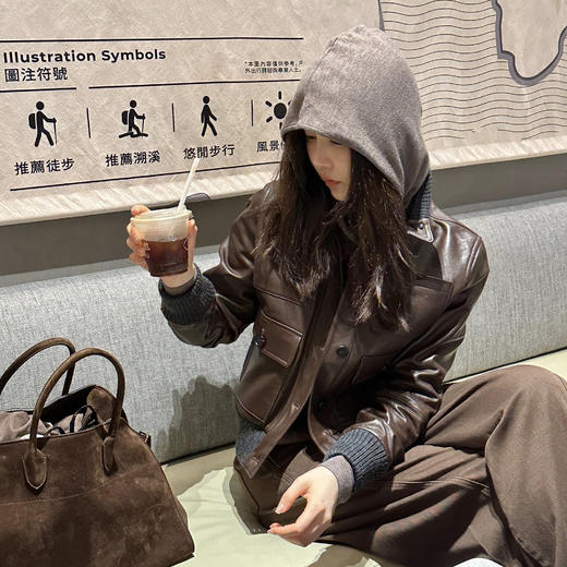 ROMI STUDIO“率性过冬”100%绵羊毛灰咖色针织打底＋拉法帽23AWM330 商品图4