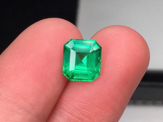 1.86ct 祖母绿裸石 商品图0