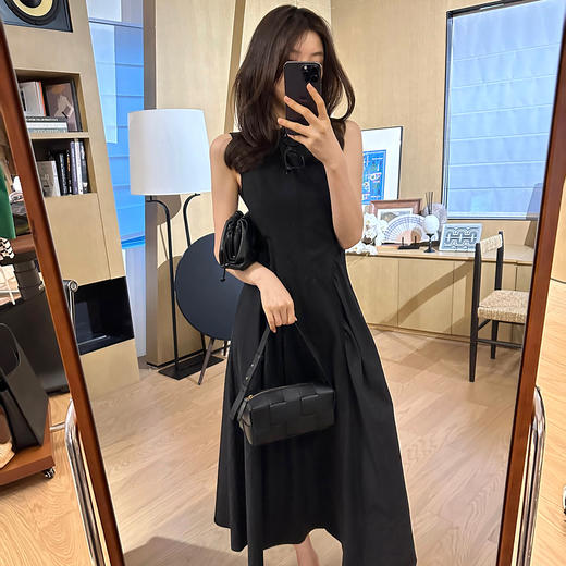 ROMI STUDIO“轻礼服” 法式复古气质收腰显瘦无袖圆领连衣裙D3416 商品图2
