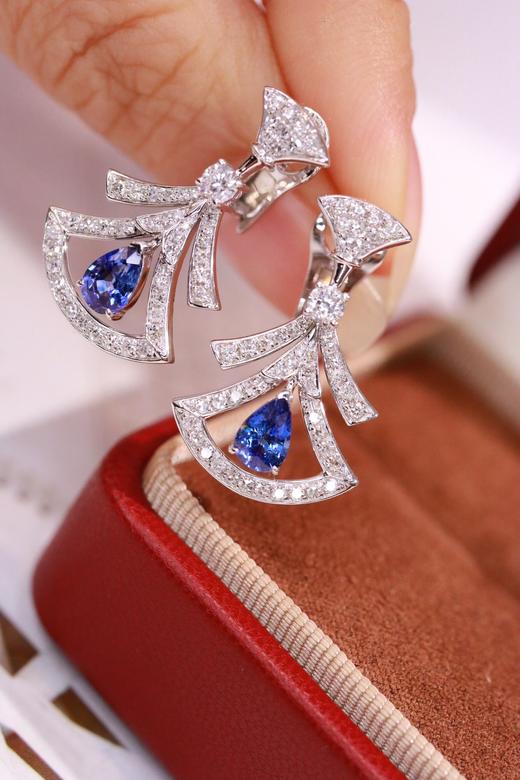 1.0ct 蓝宝石耳拍 商品图2