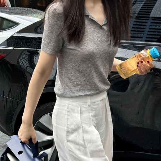 ROMI STUDIO“格雷高知”100%超细支水溶羊毛软糯Polo领T恤421T6102 商品图1