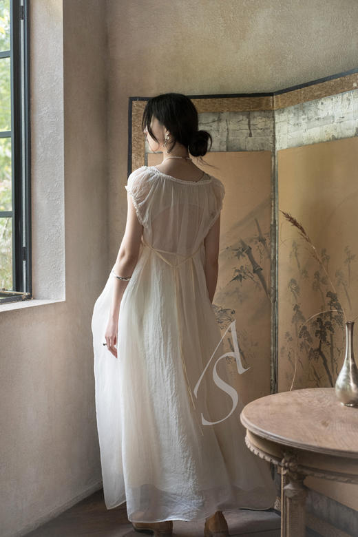 Phaedo  烟紫色/月白色褶边真丝连衣裙 商品图3