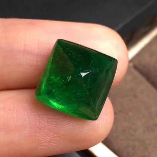 12.56ct 祖母绿裸石 商品图3