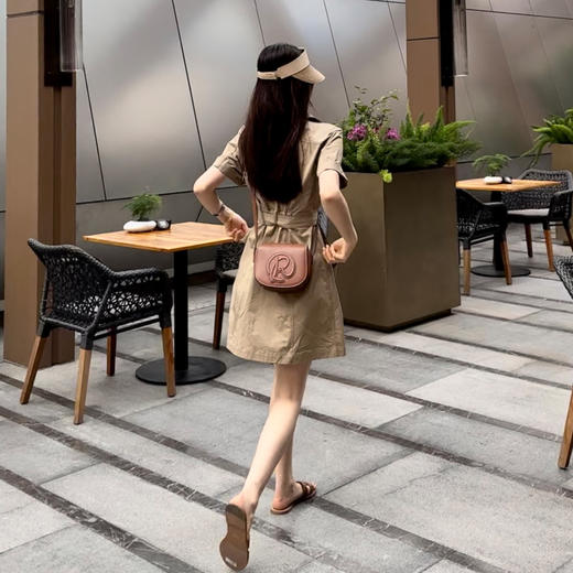 ROMI STUDIO【luxy系列】卡其色法式显瘦气质短袖连衣裙 D3428 商品图1
