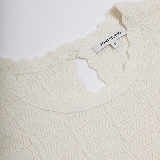 ROMI STUDIO“冷淡系”小众极简 气质侧开衩针织奶油黄背心M3514 商品图2