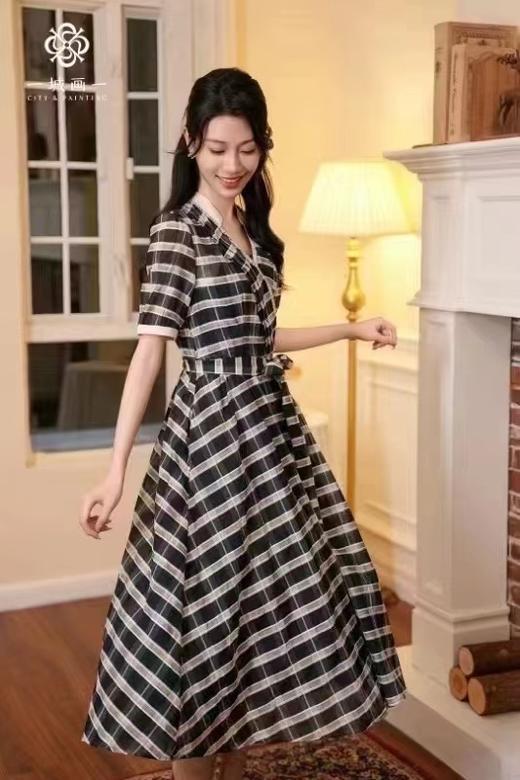 4F 一城画一   连衣裙 商品图0