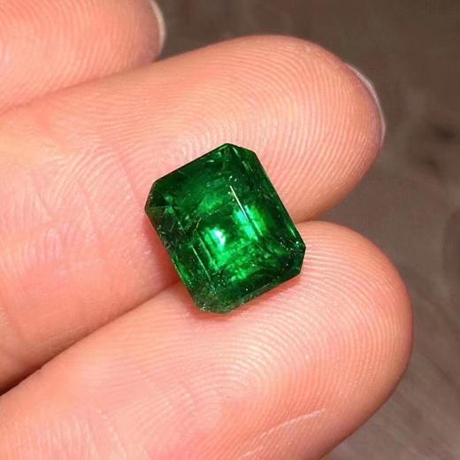 2.15ct 祖母绿裸石 商品图0