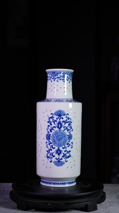 青花玲珑爆竹瓶 商品图0