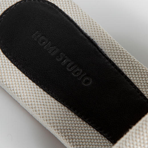 ROMI STUDIO简约休闲 百搭编织方头平底米拼黑色一字拖鞋  S3530 商品图2