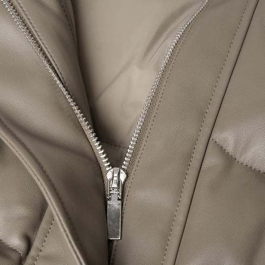 ROMI STUDIO腔调穿搭115g白鹅绒羊皮＋羊毛螺纹皮衣羽绒服23AWW502 商品图1