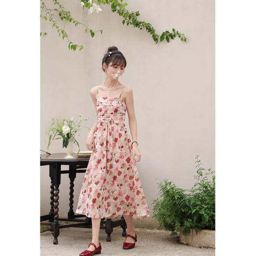 鹿向南 小个子《宁芙花园》法式碎花吊带连衣裙DC00507 商品图3
