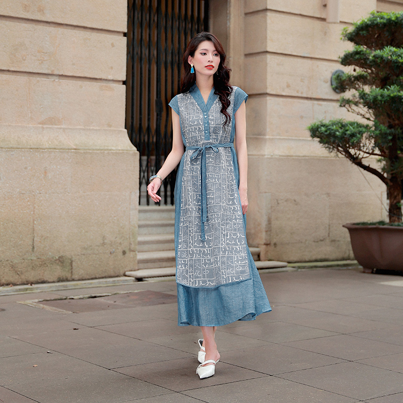  易水寒真丝绣花连衣裙 | 现货加急发