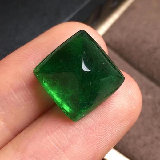 12.56ct 祖母绿裸石 商品图2
