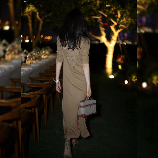 ROMI STUDIO"轻礼服"莫代尔棉后背手工镂空钩花侧开衩连衣裙M3944 商品图1