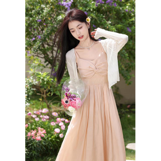 鹿向南 小个子「半岛甜茶」温柔风气质连衣裙女夏季法式吊带裙DC01005 商品图0