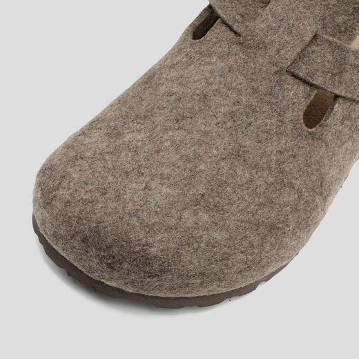 ROMI STUDIO“简约随性”舒适百搭包头软木浅咖色勃肯拖鞋 23AWS157 商品图4