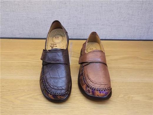 豪行春季新款正品真皮妈妈鞋休闲舒适软底防滑女单鞋22106232 商品图1