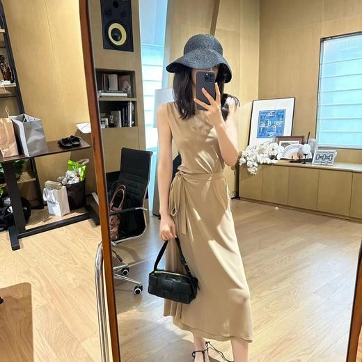 ROMI STUDIO“法式衣橱”系列简约弹力垂坠感一片式裹裙半裙Q3847 商品图1