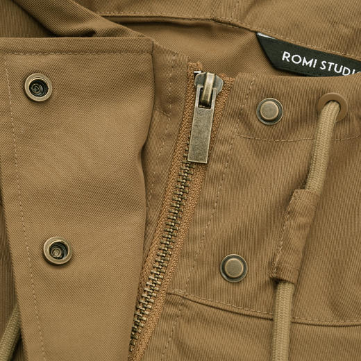 ROMI STUDIO“Cozy Design”棉质挺阔透气连帽抽绳风衣外套24SSW114 商品图1