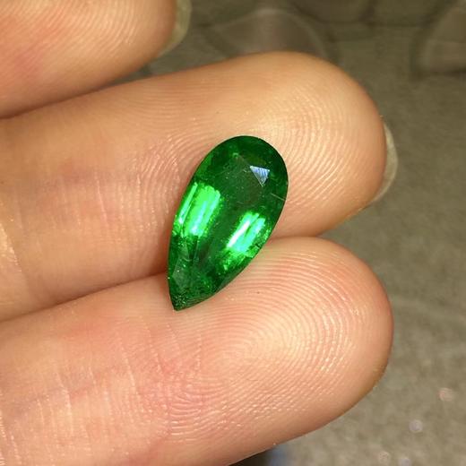 1.8ct 祖母绿裸石 商品图3