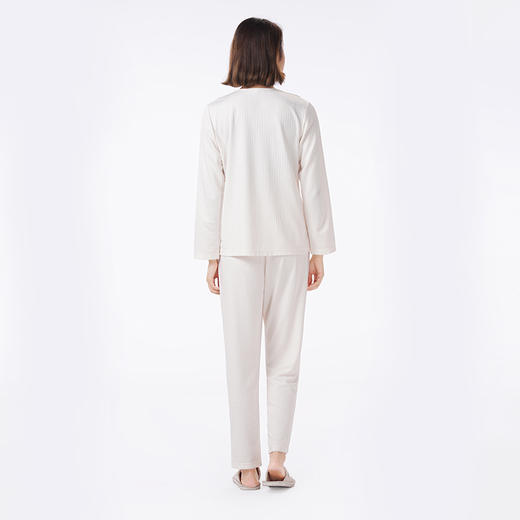 都市丽人睡衣超值精选长袖家居服牛奶丝提花薄女士牛奶丝套装LHT1V8 商品图3