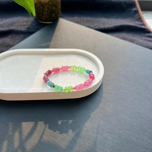 13.28g 7.5mm 雕刻碧玺手链 商品图6