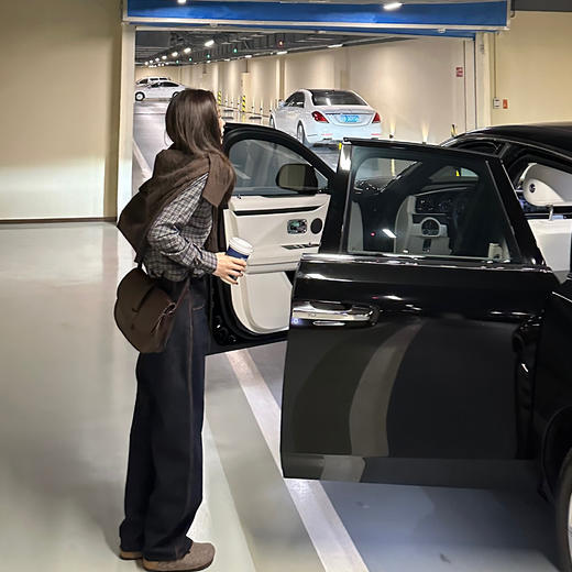 ROMI STUDIO“经典升级” 100%斜纹棉拼色包边撞色牛仔裤 23AWN737 商品图2