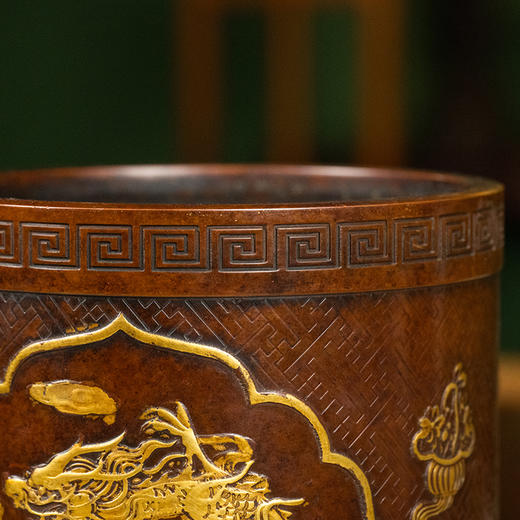 民国 铜鎏金暗八仙龙凤呈祥笔筒 商品图1